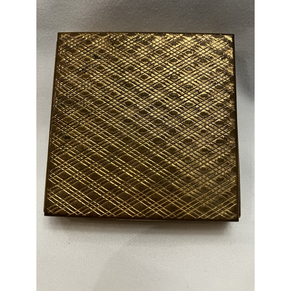 Vintage Gold Tone Pattern Embossed Makeup Compact Powder Case Made in USA